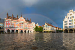 Neuer Markt mit Rathaus der Hanse- und Universitätsstadt Rostock