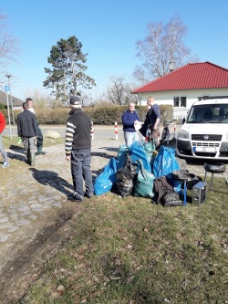 Let´s clean up Europe: Frühjahrsputz 2018 am Mühlenteich