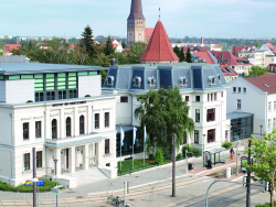 Ehemalige Fabrikantenvillen in der Ernst-Barlach-Straße, heute Sitz der Industrie- und Handelskammer zu Rostock