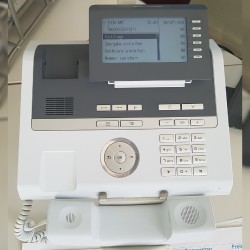 Telefon