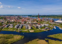 Blick aufs Petriviertel und Altstadt