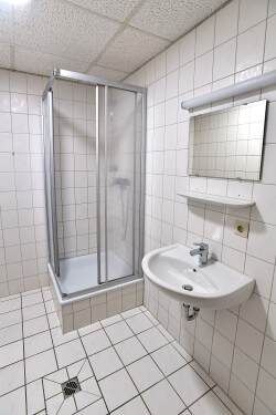 Bad in der Gemeinschaftsunterkunft Südstadt