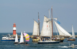 Warnemünde Mole zur Hanse Sail