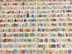 Streichholzschachtel-Collage im oberen Foyer des Rathauses