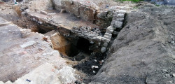 Blick in freigelegte Kellerräume An der Hege 9