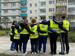 Gruppenbild der Teilnehmenden am gemeinsamen Frühjahrsputz 
