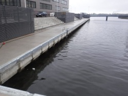 Fertige Uferpromenade