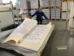 Das Riesenbuch in der Druckerei. 