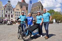 Start der Stadtradeln-Kampagne 2023: Dr. Felix Winter, Mitglied der Bürgerschaft und STADTRADELN-Star 2023; Gabriele Glävke-Münkwitz, Geschäftsführerin Kreishandwerkerschaft Rostock-Bad Doberan, Organisation Warnowtour; Franziska Ohlandt, Fraktionsmitarbeiterin und STADTRADELN-Star 2023 und Steffen Nozon, kommissarischer Fachbereichsleiter im Amt für Mobilität (v.l.n.r.)