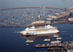 Kreuzfahrtschiffe in Warnemünde