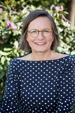 Annemarie Stoltenberg