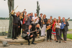 Gruppenbild Bigband Amt 44