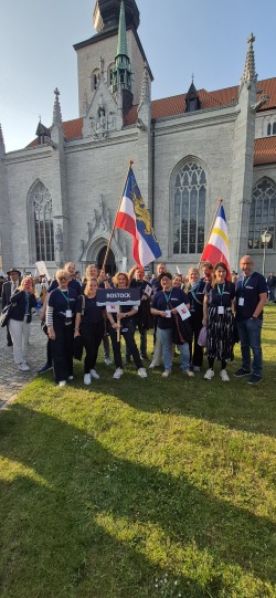 Rostocker Delegation beim 45. Internationalen Hansetag vom 5. bis 8. Juni 2025 in Visby/Schweden.