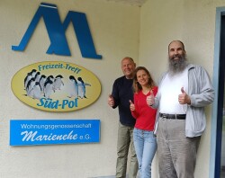 Die Organisatoren freuen sich über das erste Freiluft-Sommerprogramm in der Südstadt und Biestow – Robert Sonnevend, Kristin Schünemann und Henry Forgbert (v.l.) 