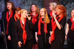 Chor The Gospel Passengers auf der Bühne