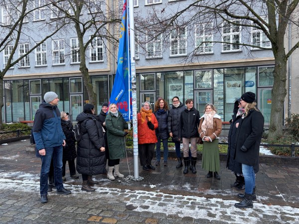 Flaggenhissung AGW 2025 Flaggenhissung AGW 2025