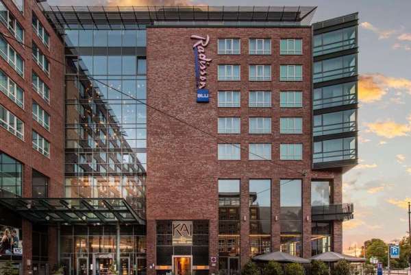 Radisson Blu **** Radisson Blu ****