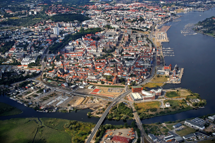 Luftbild Hansestadt Rostock - © Bernd Hagedorn - Fotostudio Hagedorn