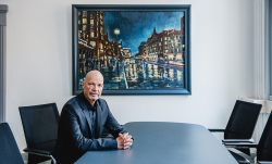 Dr. Chris von Wrycz Rekowski, Erster Stellvertreter der Oberbürgermeisterin, Senator für Finanzen, Digitalisierung und Ordnung Dr. Chris von Wrycz Rekowski, Erster Stellvertreter der Oberbürgermeisterin, Senator für Finanzen, Digitalisierung und Ordnung