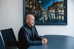 Dr. Chris von Wrycz Rekowski, Erster Stellvertreter der Oberbürgermeisterin, Senator für Finanzen, Digitalisierung und Ordnung Dr. Chris von Wrycz Rekowski, Erster Stellvertreter der Oberbürgermeisterin, Senator für Finanzen, Digitalisierung und Ordnung