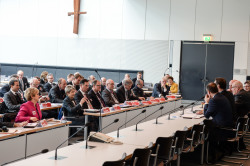 „Kommunaler Rettungsschirm" gefordert - Beratung im Deutschen Bundestag