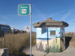 WC Luisenstraße, Warnemünde