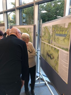 Viele Interessierte folgten den Vorstellungen zur Umgestaltung des Parks Lichtenhagen auf der Veranstaltung am Dienstag (7. März 2023).