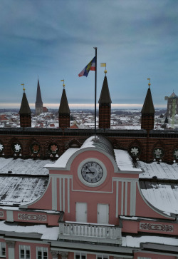 Das Rathaus im Winter