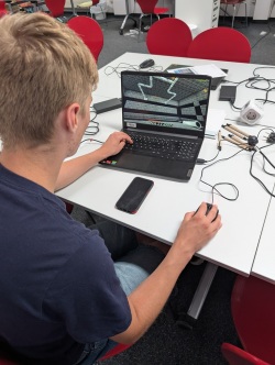 Escape-Room mit dem Computerspiel Luanti gestalten