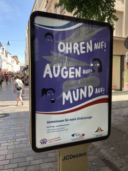 Ohren auf! Augen auf! Mund auf!