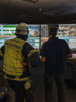 Tunnelwarte während der Einsatzübung der Rostocker Feuerwehr am 15. Oktober 2024.