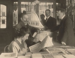 Inseratenannahme der Mecklenburger Volkszeitung (1925)