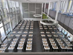 Berufliche Schule "A. Schmorell" in Rostock Lichtenhagen - Aula