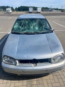 Autowrack im öffentlichen Raum