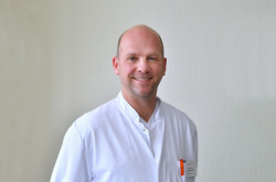 Prof. Dr. Philipp Bergschmidt und sein Team möchten künftig wieder regelmäßig zu Patientenveranstaltungen ins Klinikum einladen.