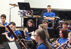 Das Bläserensemble musiziert