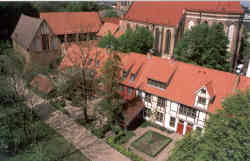 Kloster zum Heiligen Kreuz