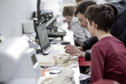 Plotterworkshop im Makerspace Rostock.