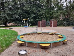 Spielplatz in der Linzer Straße am Schwanenteich