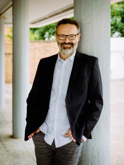 Volkstheater-Intendant Ralph Reichel/