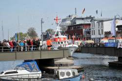 Warnemünder Stromerwachen Brückendrehung