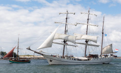Die 1926 in Norwegen gebaute „Artemis“ kommt 2019 zur Hanse Sail nach Rostock und lädt zum Mitsegeln ein.