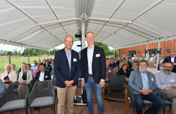 Tourismusdirektor Matthias Fromm (li.) und Dr. Alexander Schuler